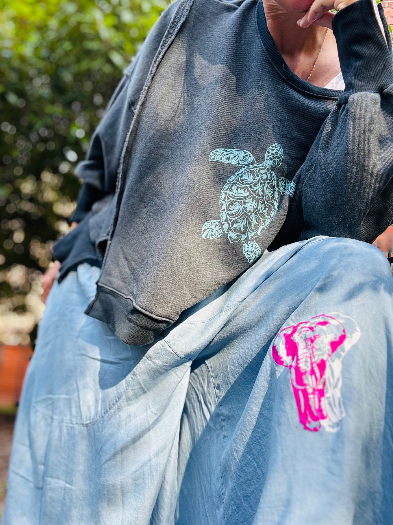 Pink elephant rock pant Hosenrock