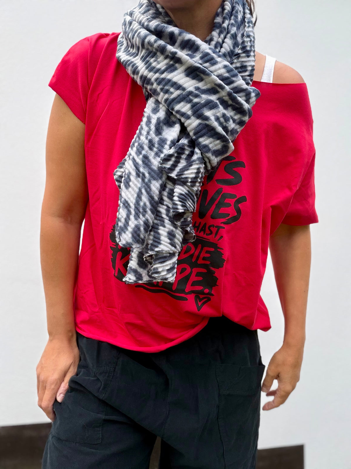 Tuch / Schal Leo Faltenlook