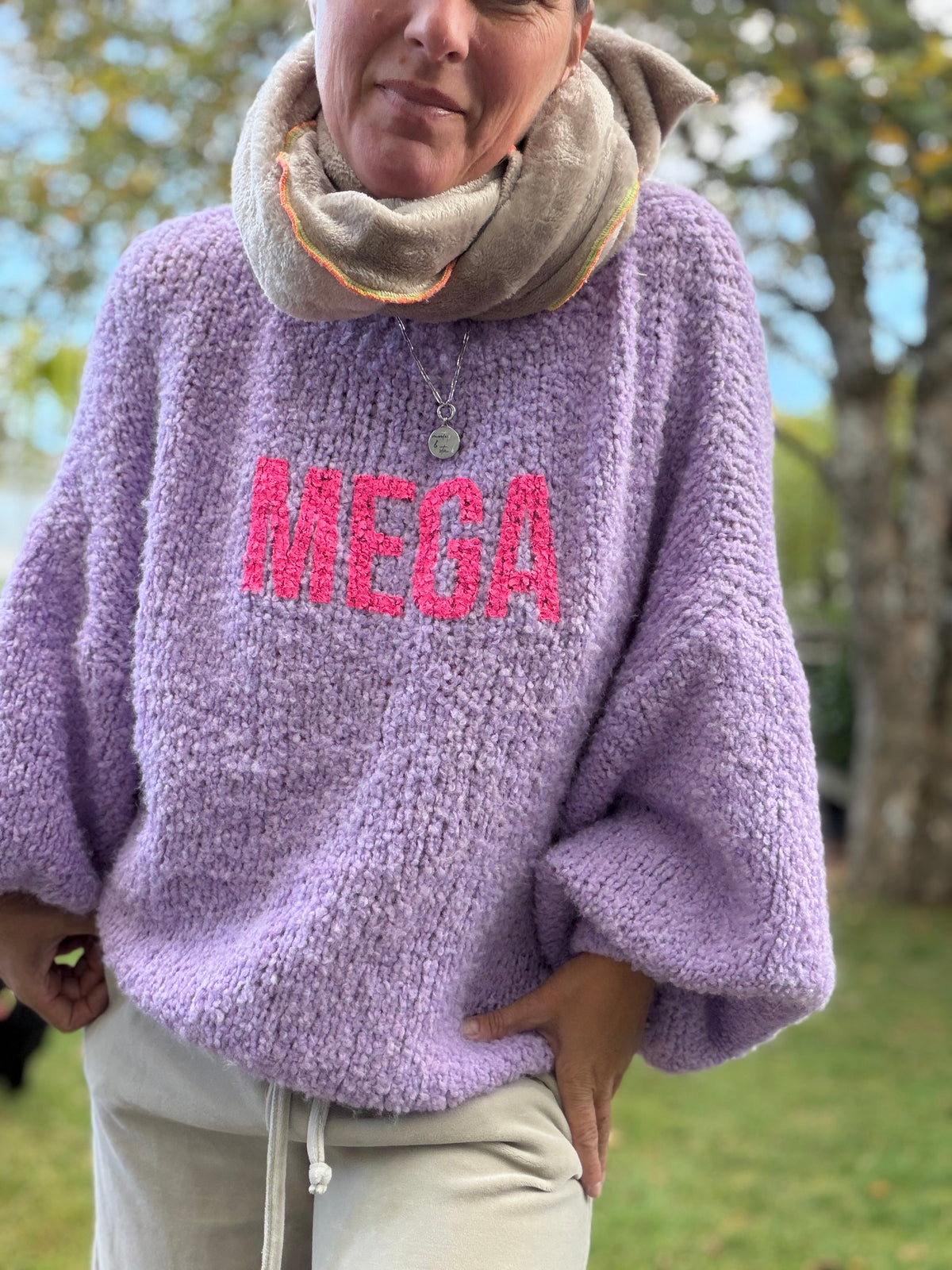 Strickpullover Mega, Flieder oder braun