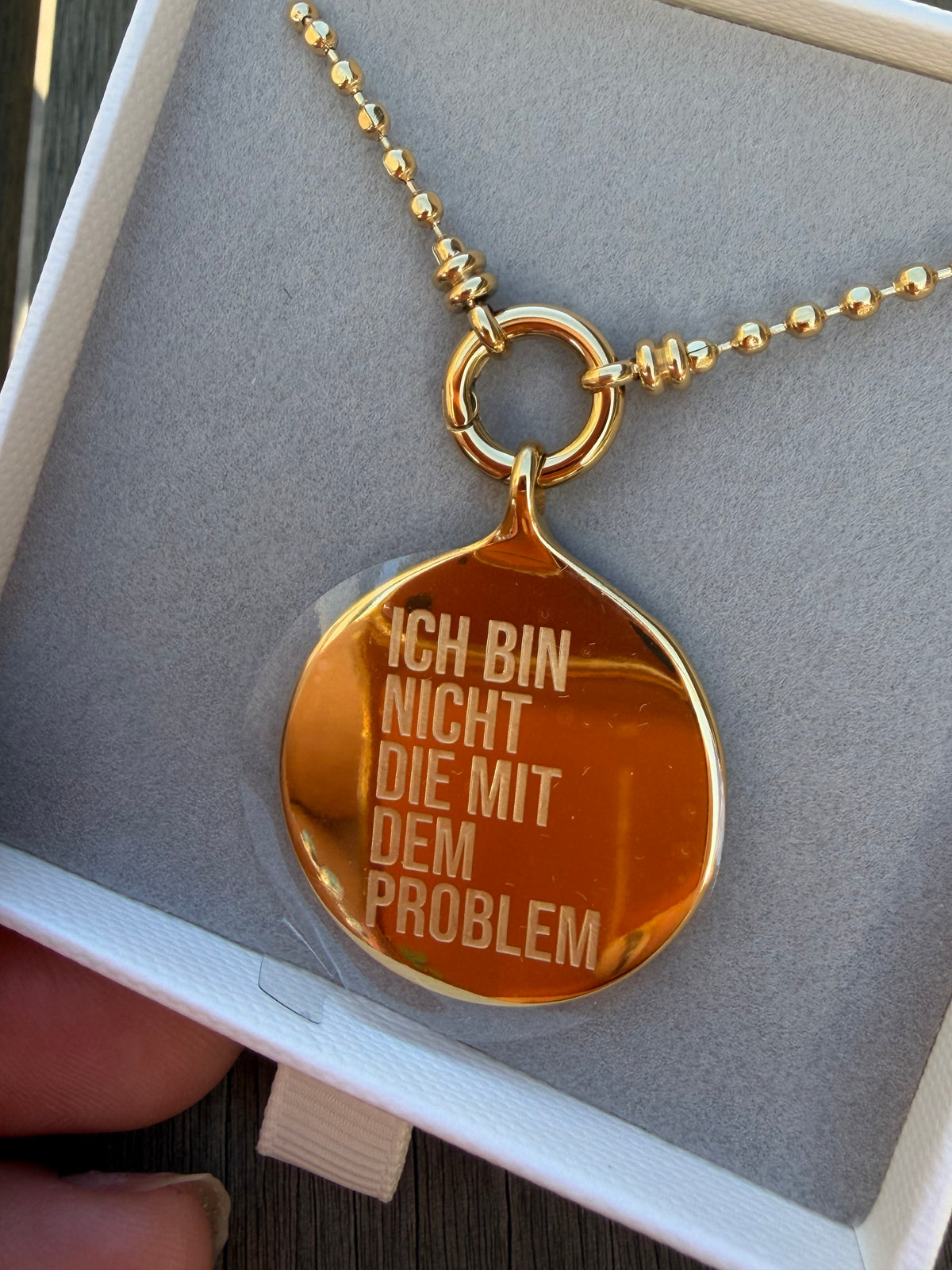 Kette Ich bin nicht die mit dem Problem