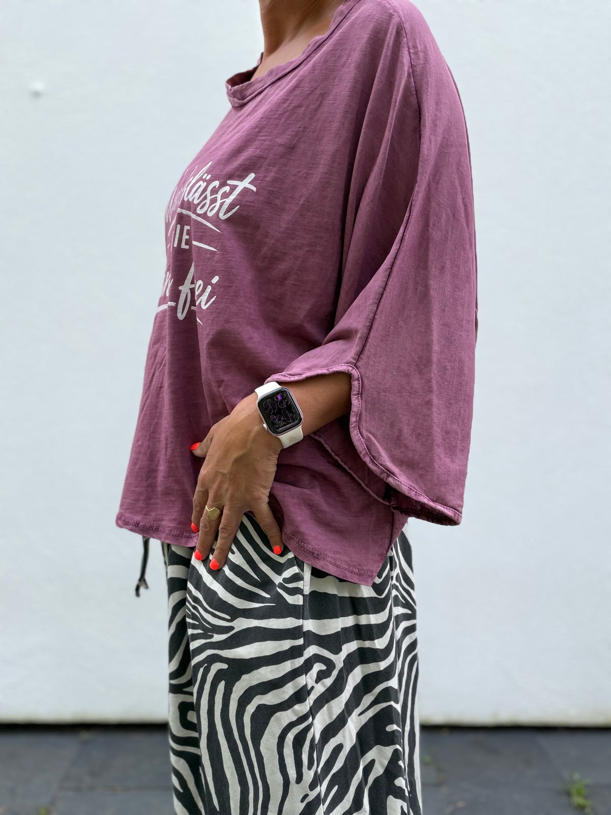 Oversize Shirt wer loslässt hat die Hände frei