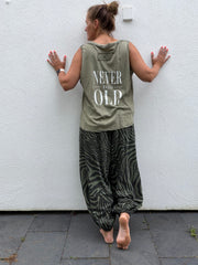 Oversize TOP Never too old