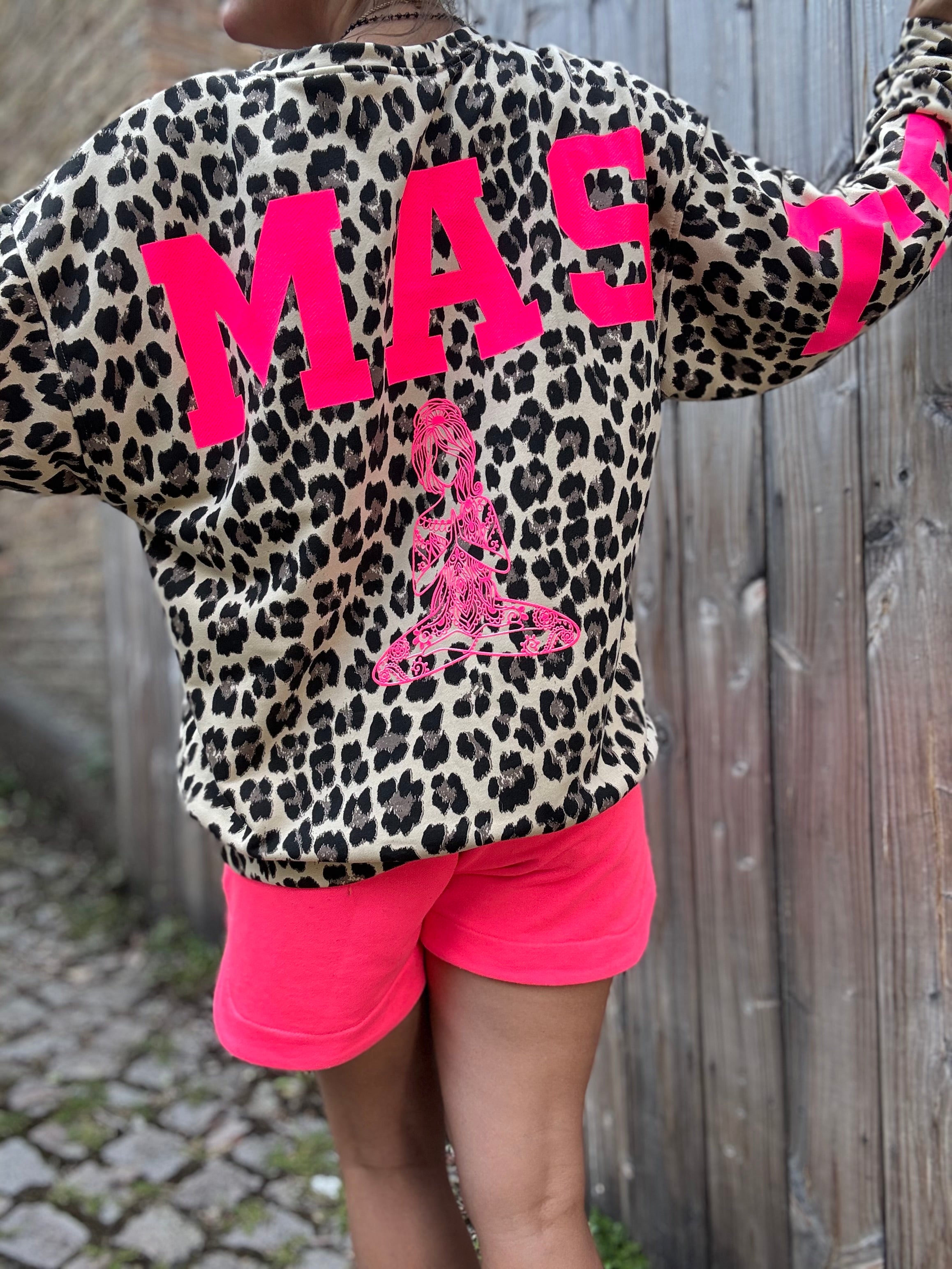 Oversize Sweatshirt LEO Namaste