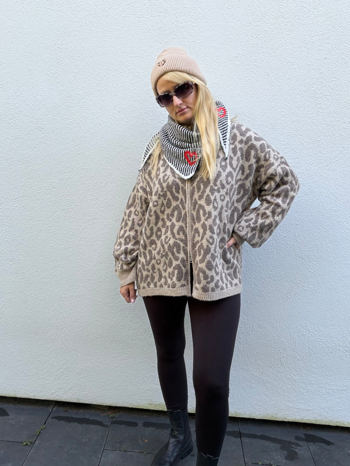 Leo Jacket kuschelige Leo Strickjacke