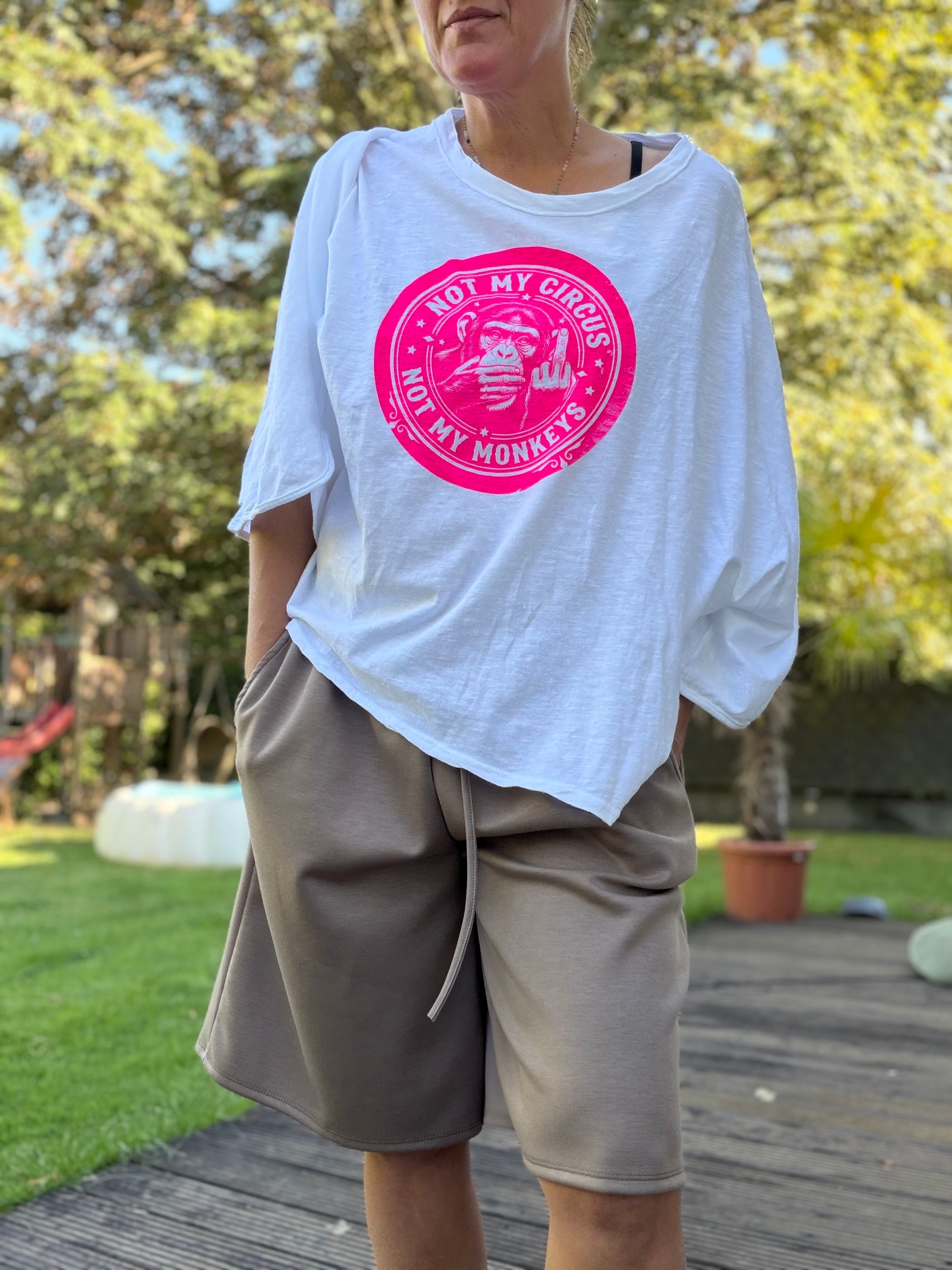 Oversize Shirt Not my Monkeys Not my Circus
