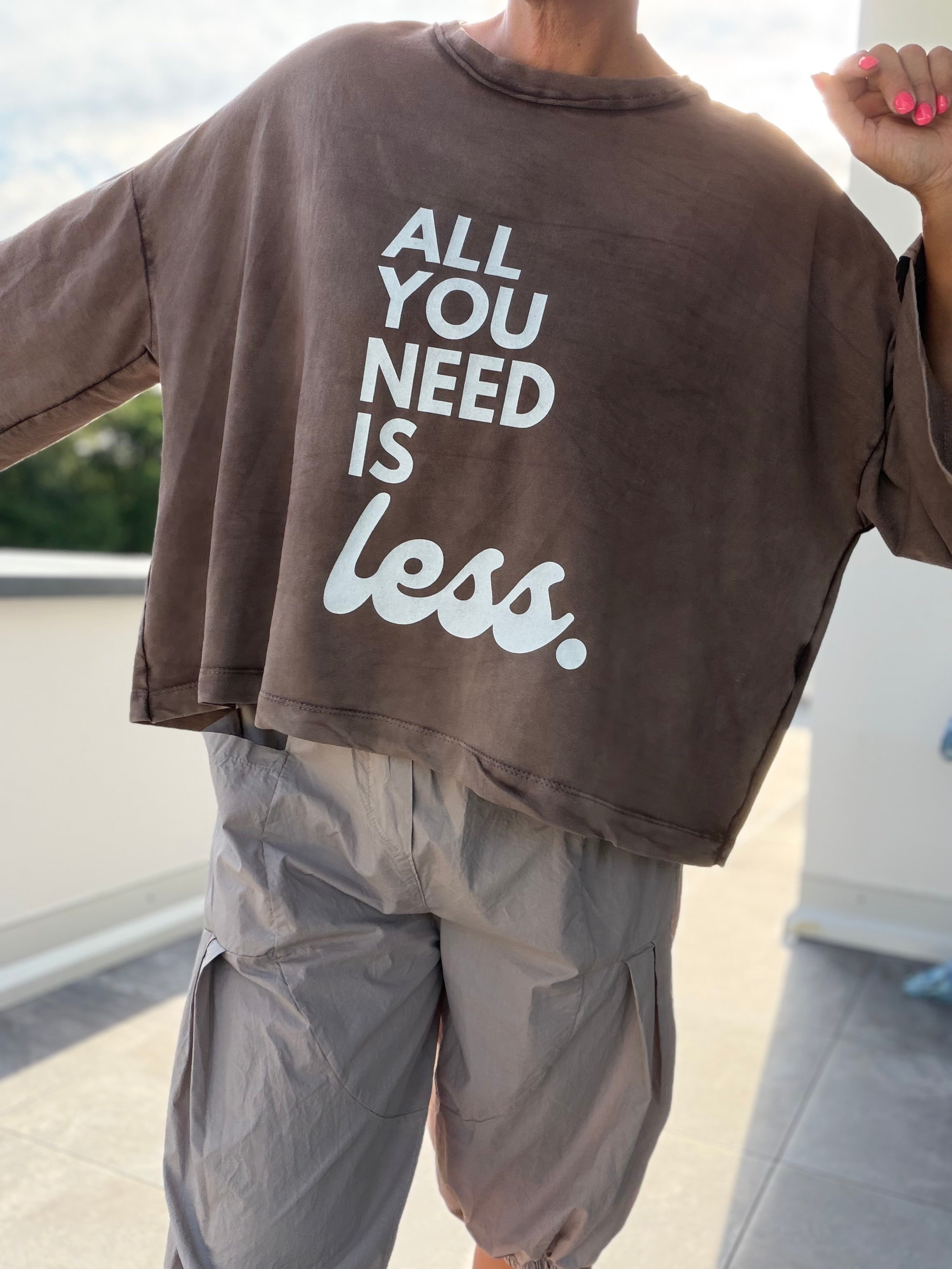 Oversize Shirt alle you need is less