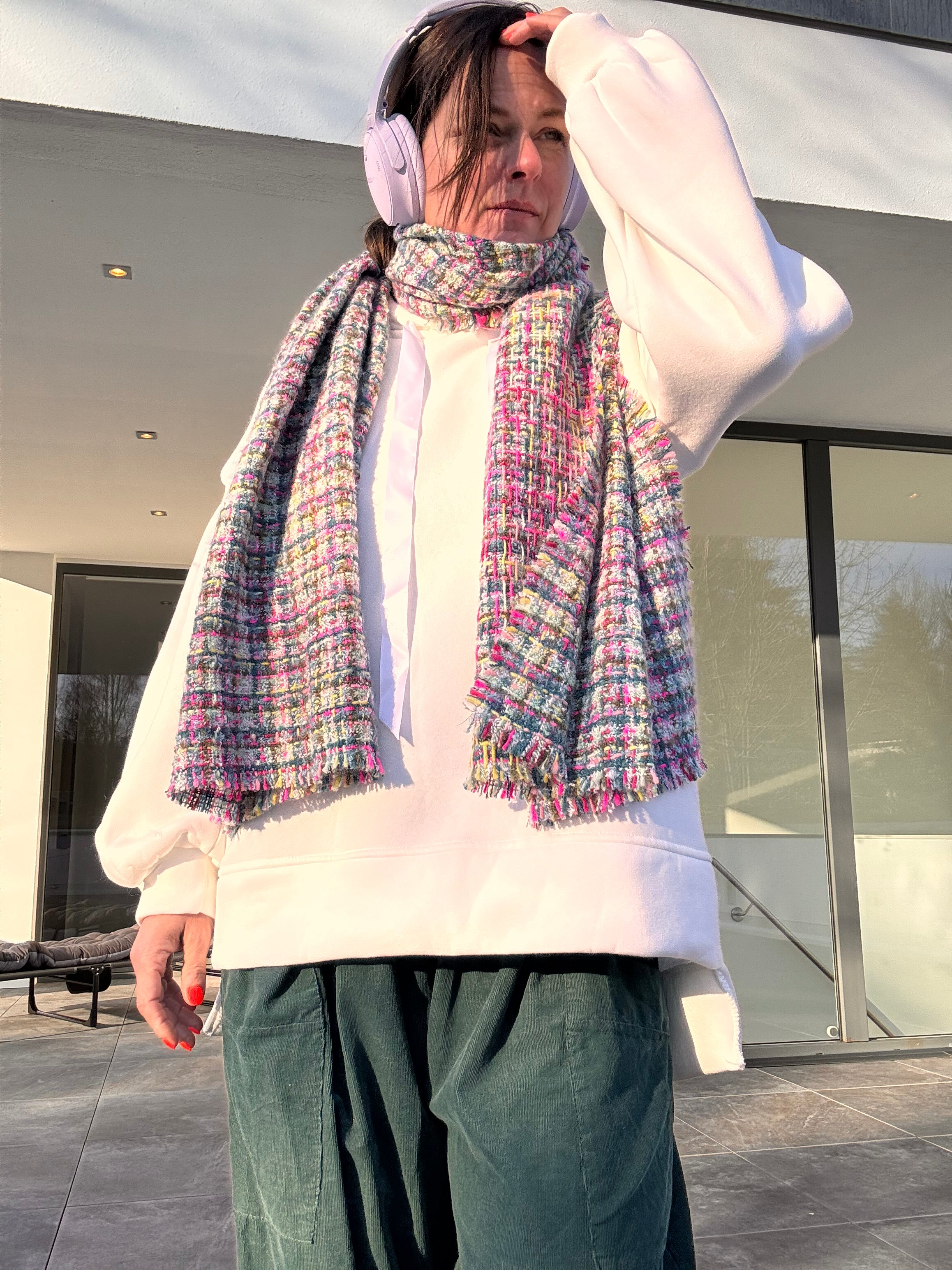 Oversize Hoodie all you need is less