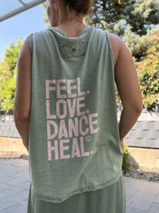 Oversize TOP FEEL LOVE DANCE HEAL