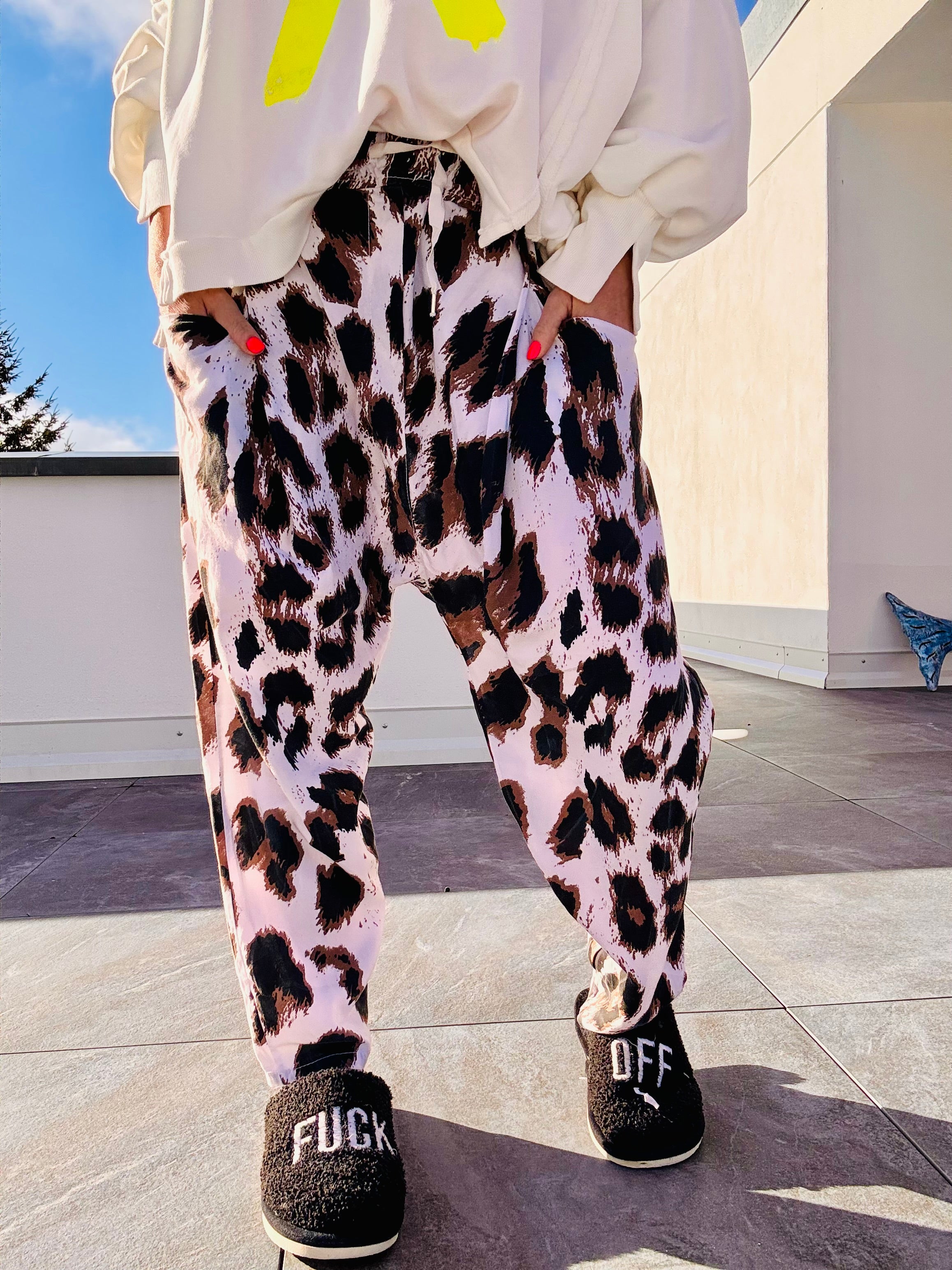 Big Leo Pant Hose Leoprint hell oder dunkel, lang oder Bermuda