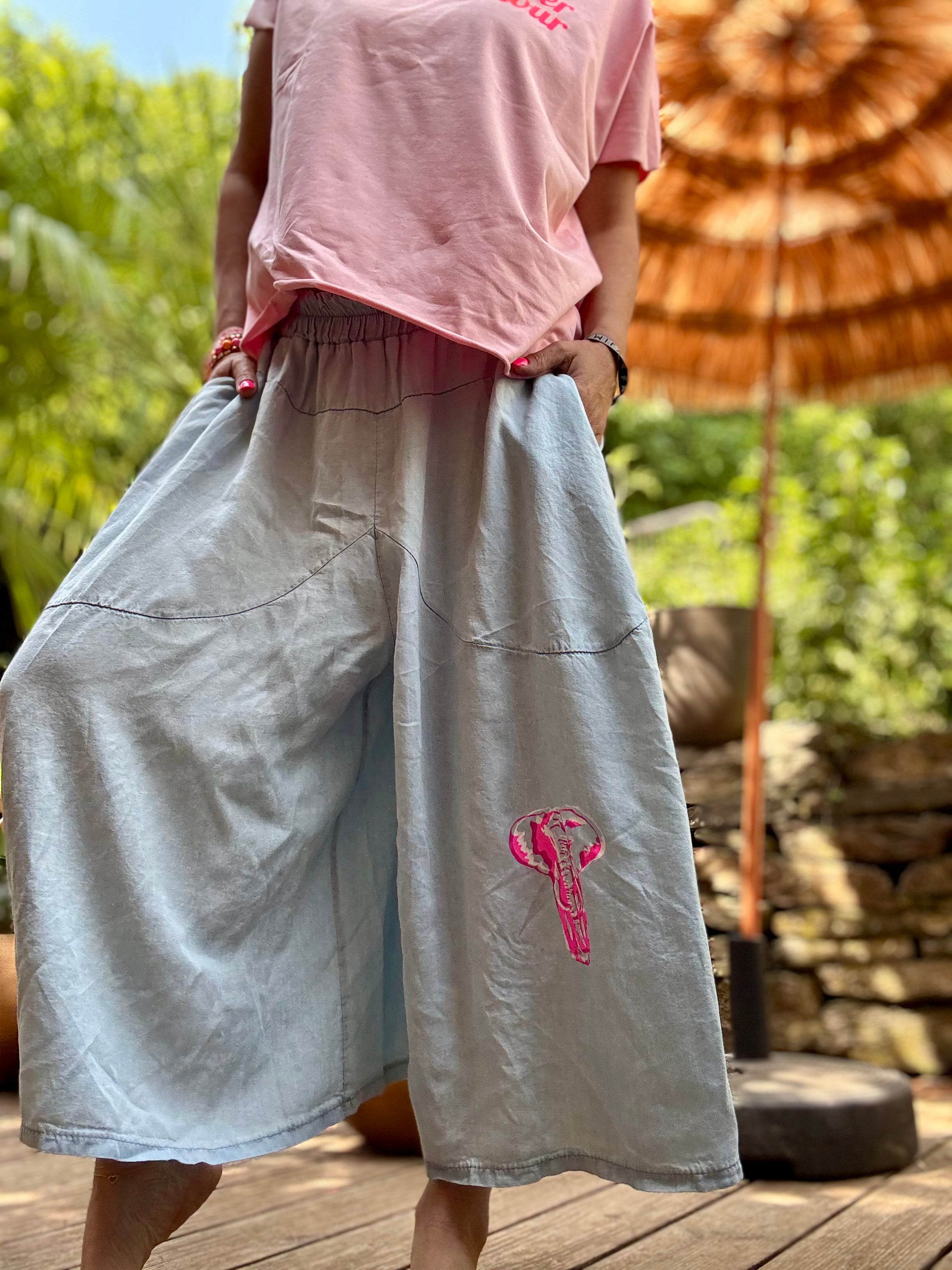 Pink elephant rock pant Hosenrock