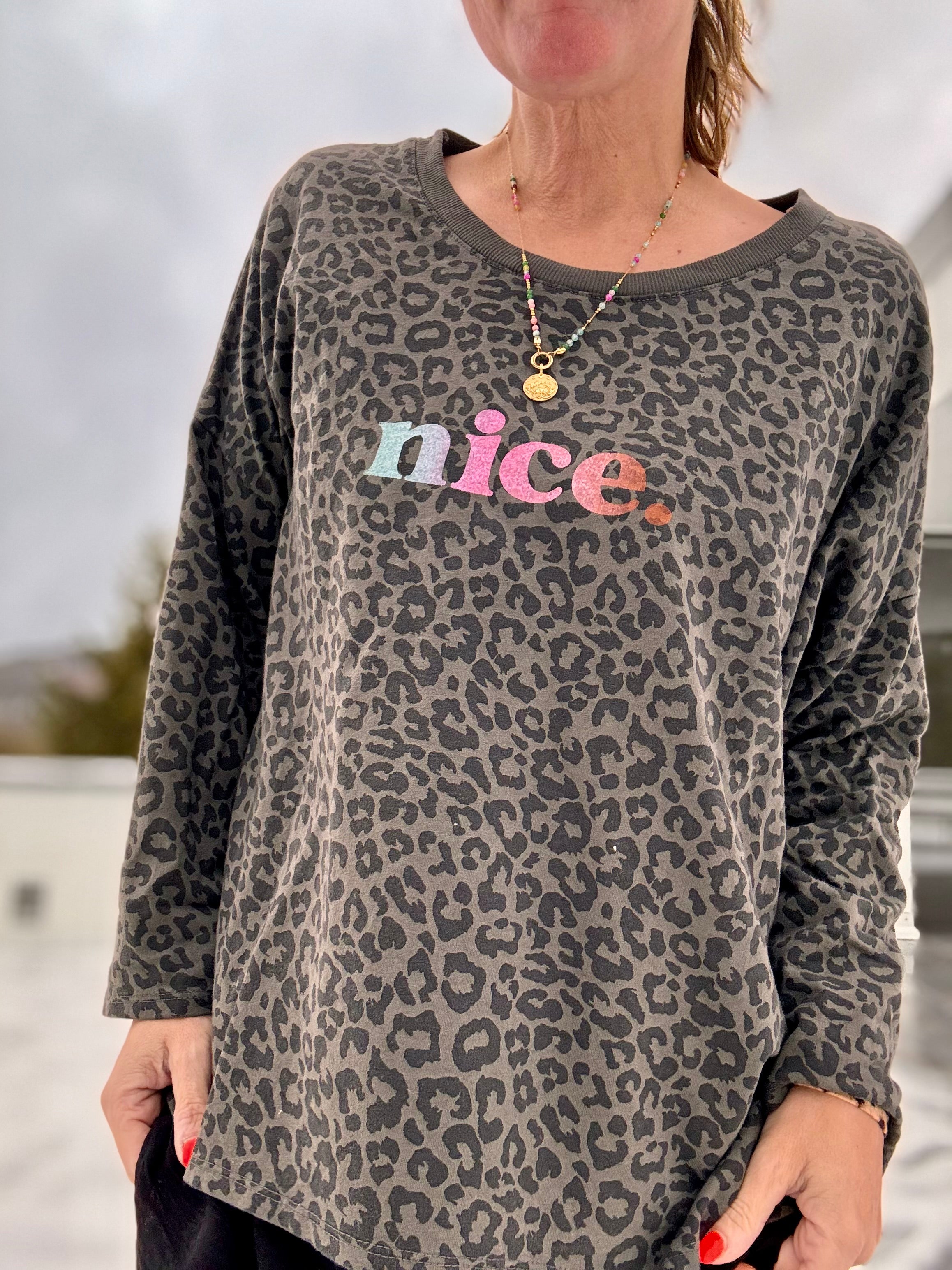 Lieblingsshirt Leo nice.