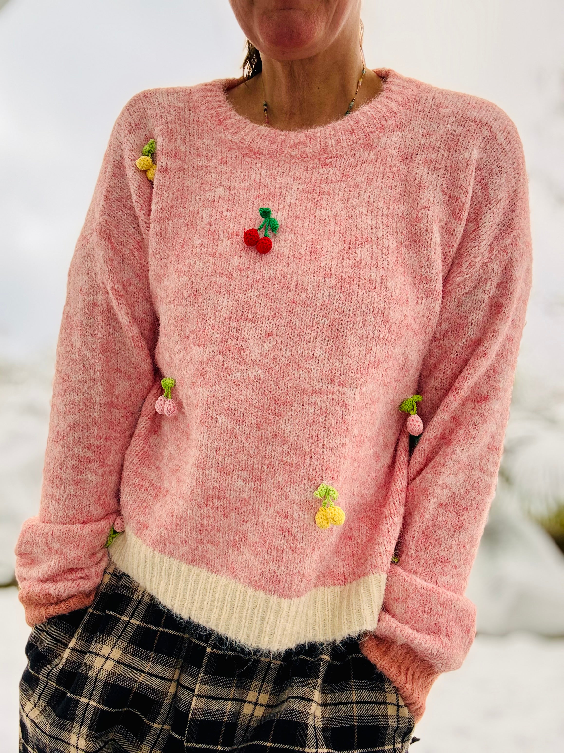 Strickpullover Kirschen