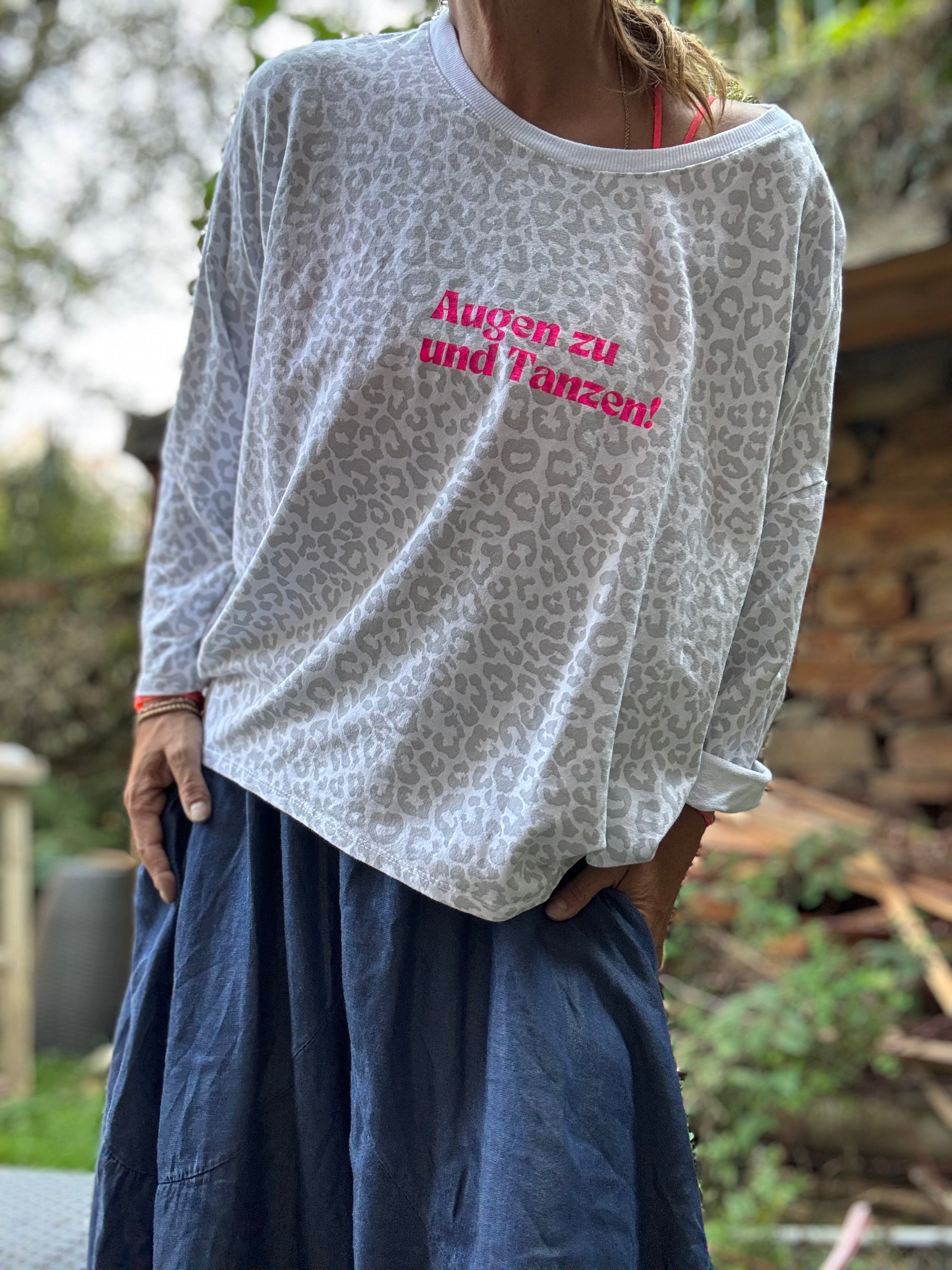 Lieblingsshirt Leo Augen zu und tanzen