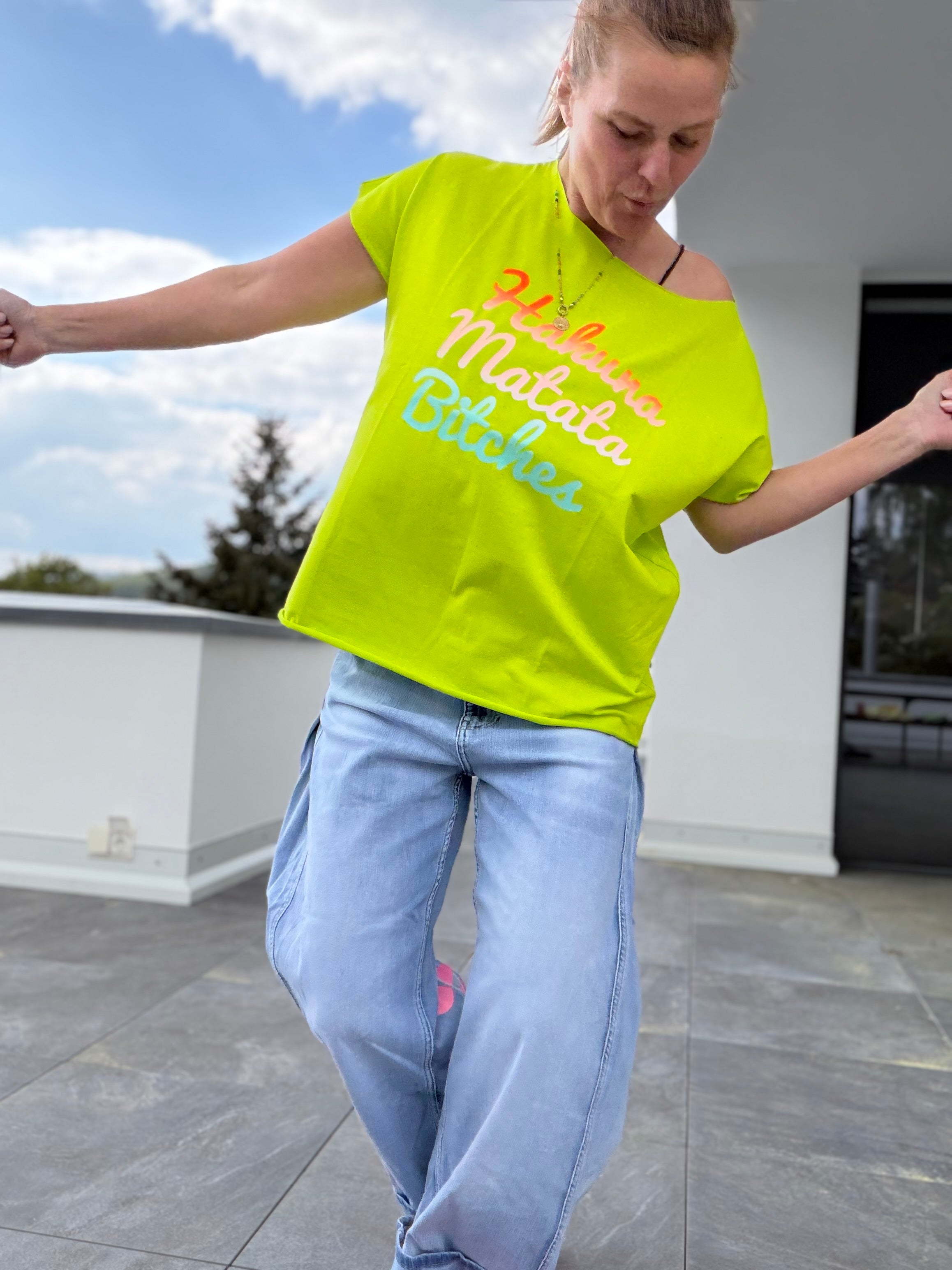 T-Shirt Hakuna Matata Bitches, viele Farben