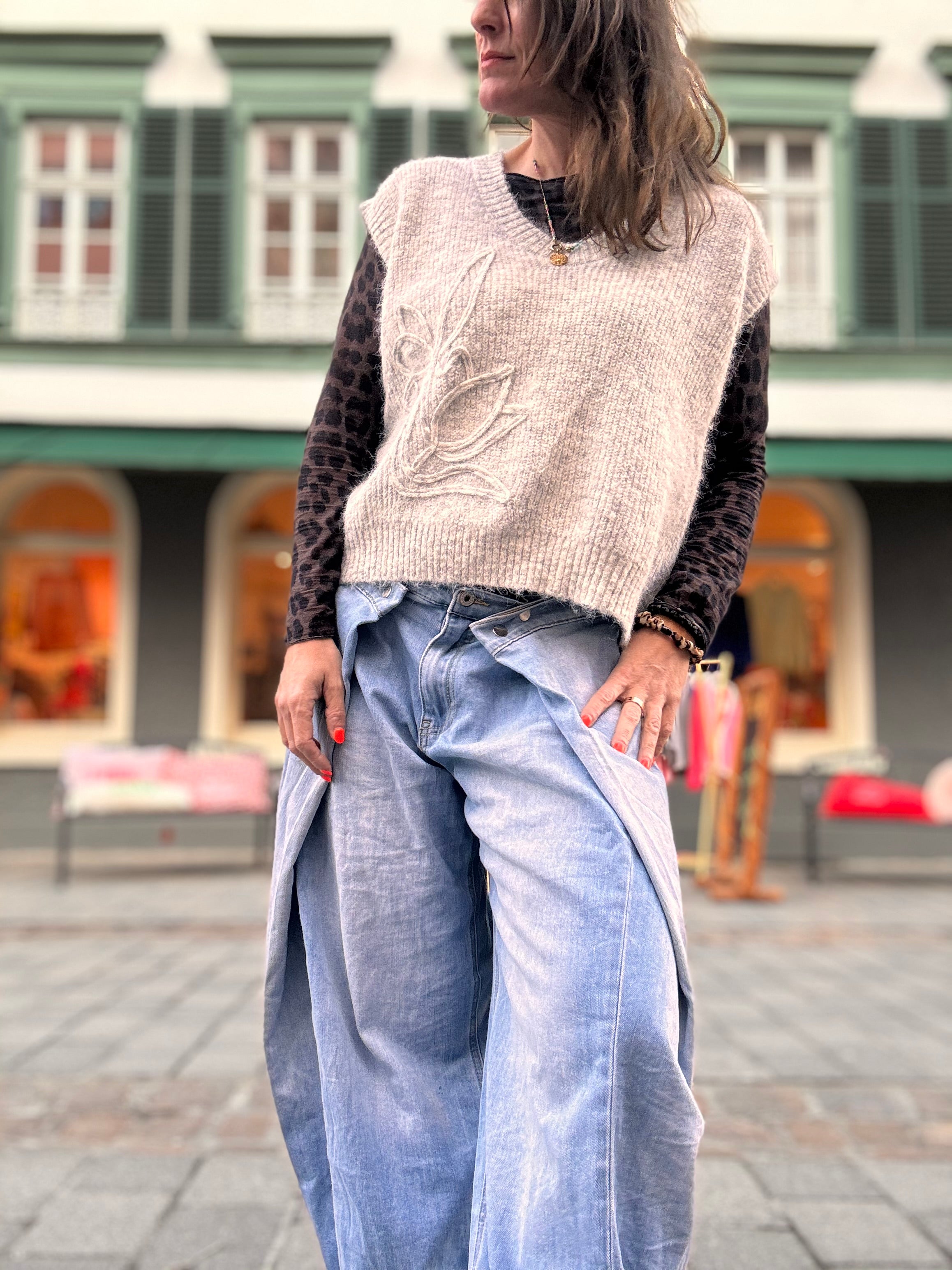 Pullover Pullunder grau Blumen