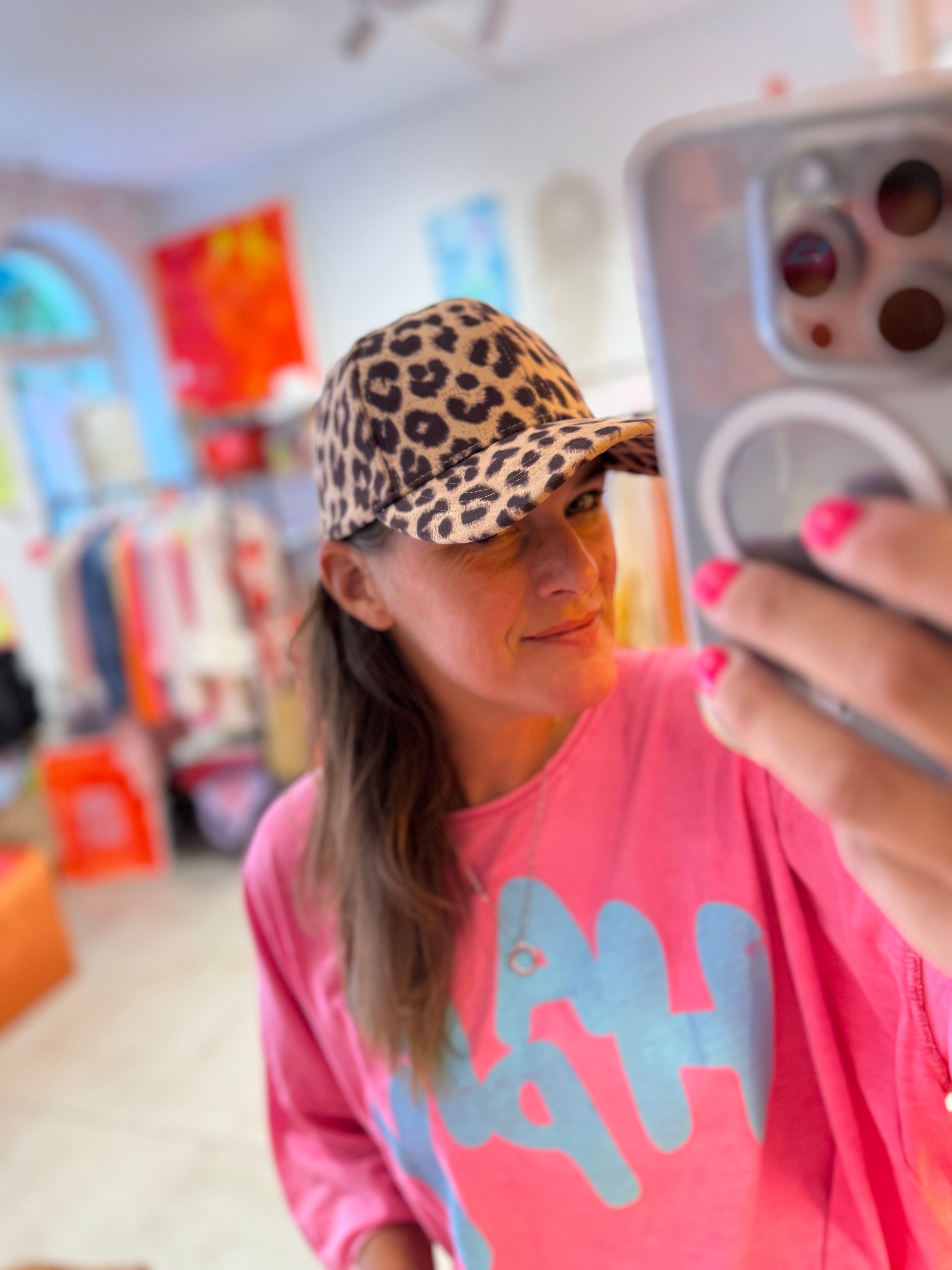 Leo Cap