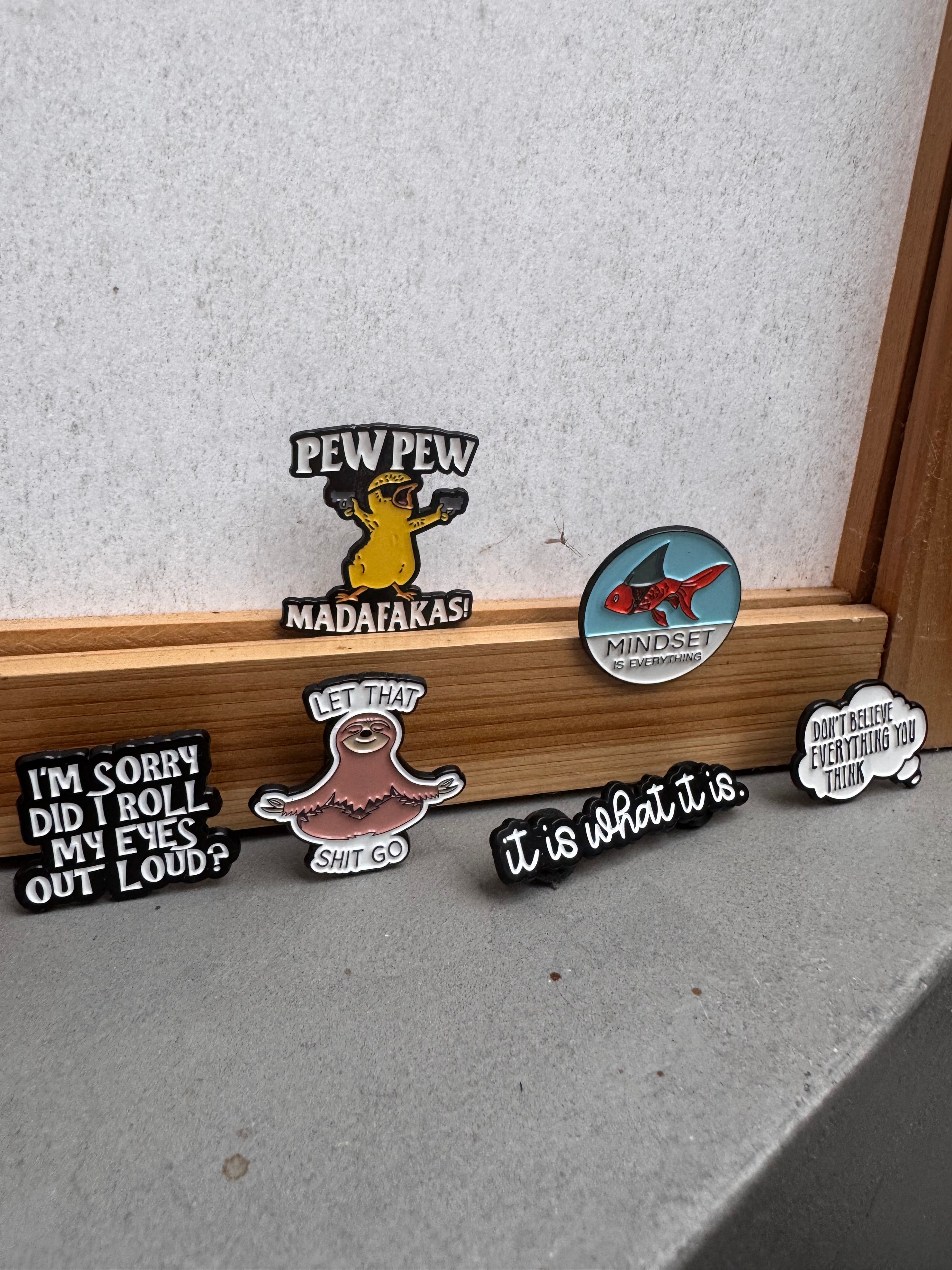 Statement Pin‘s
