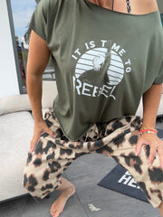 T-Shirt it is time for rebel