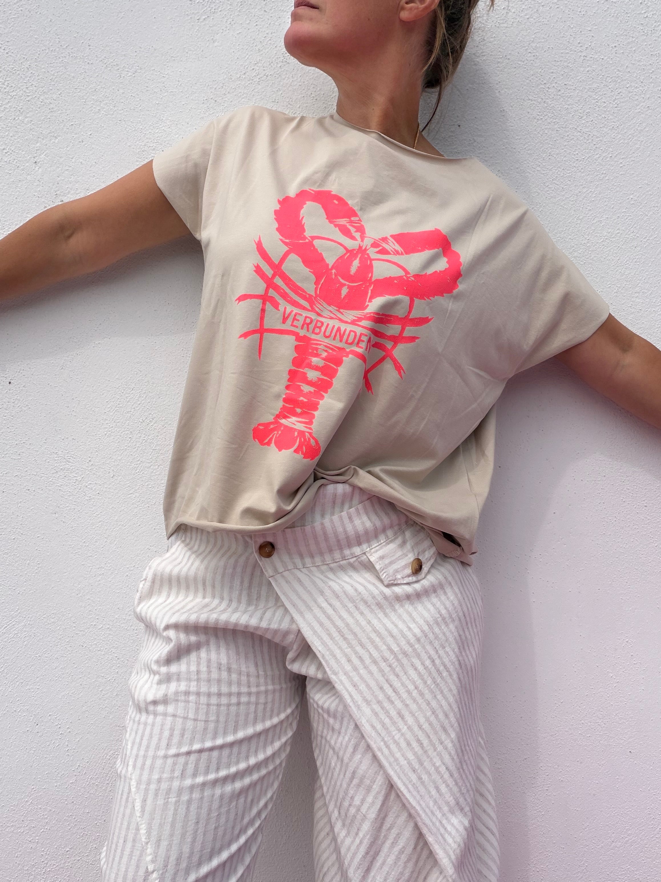 T-Shirt Hummer „verbunden“