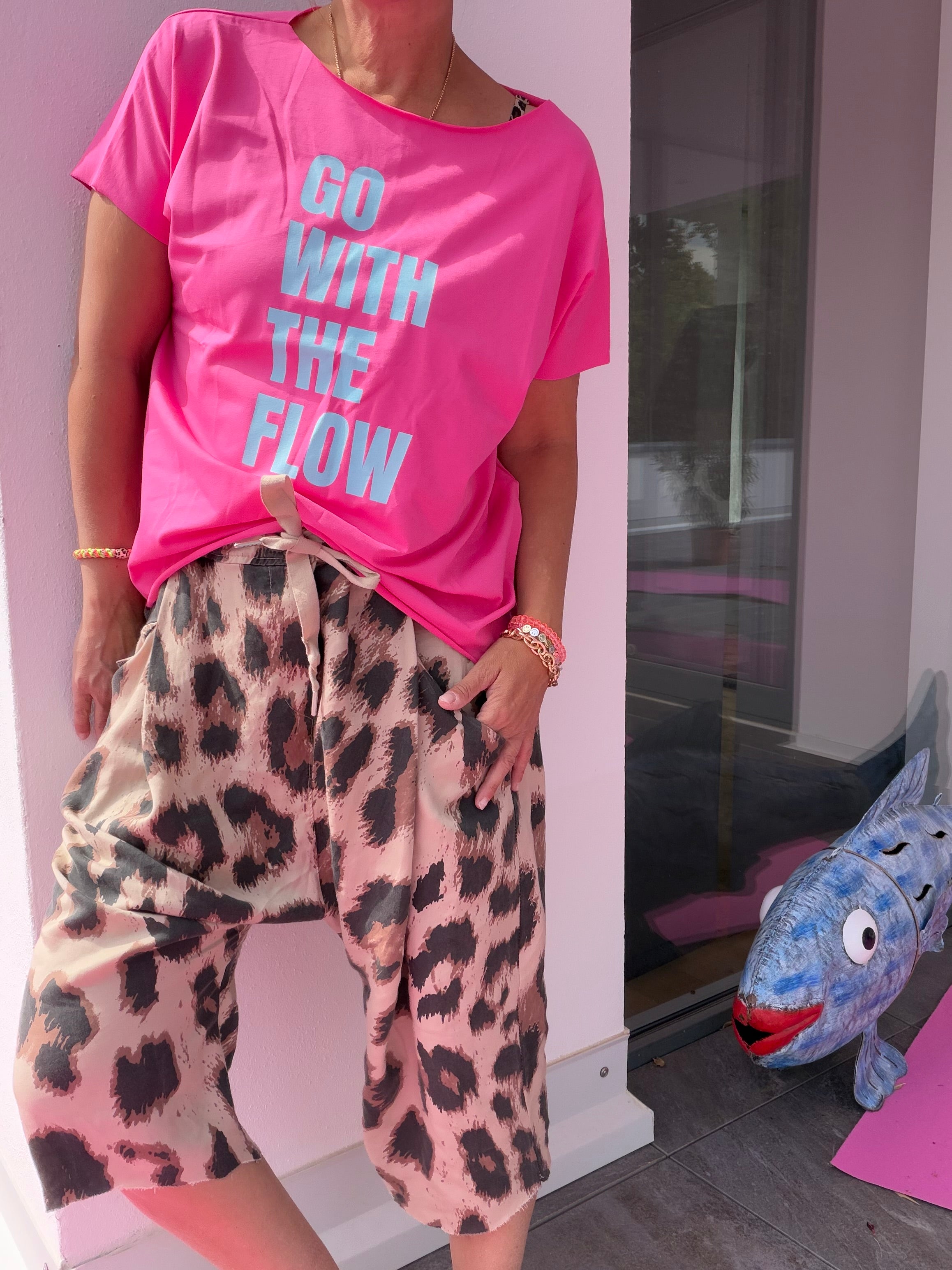 T-Shirt Go with the flow