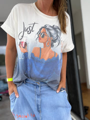 T-Shirt a secret to Happiness Rückenprint