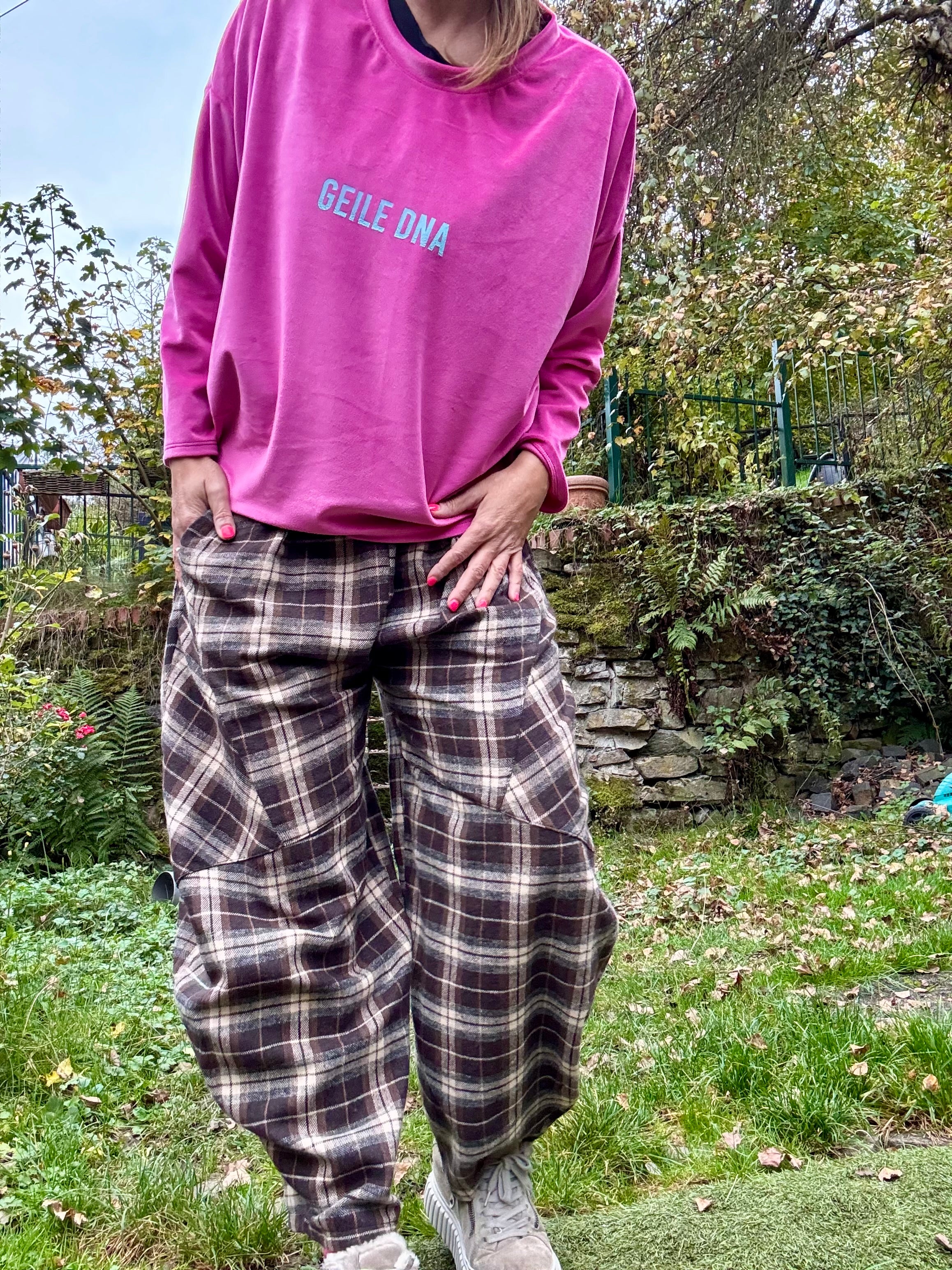 Lieblingsshirt Nicki geile DNA