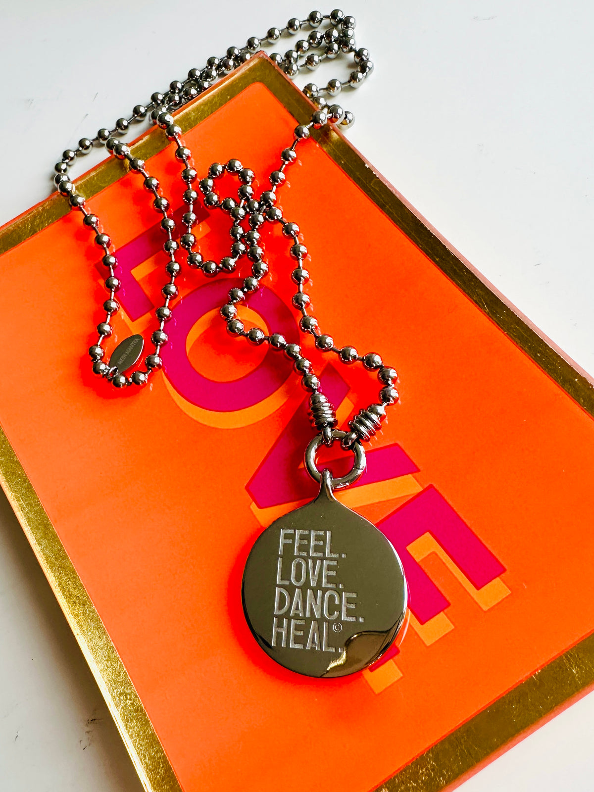 Kette FEEL LOVE DANCE HEAL