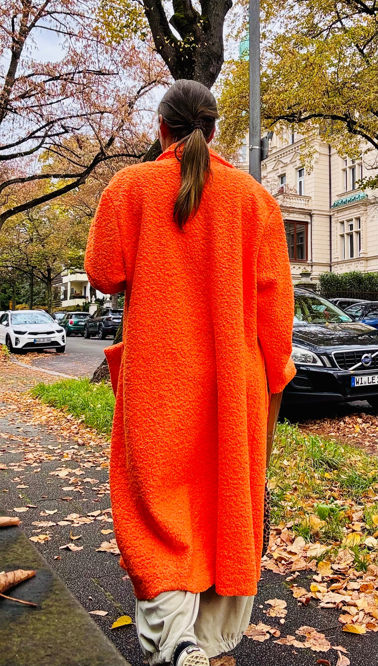 Mantel boucle orange oder pink