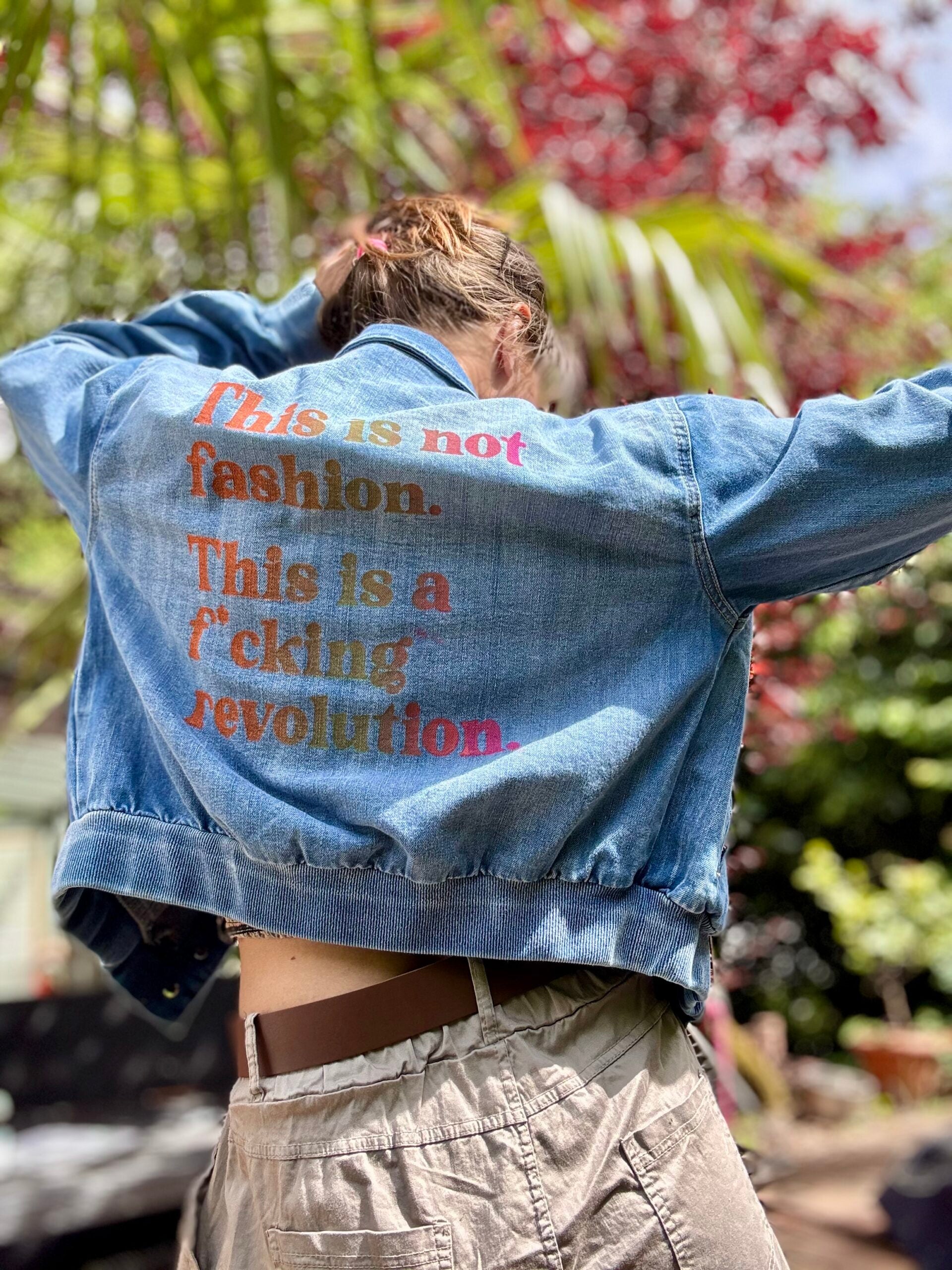 Jeansjacke This ist not fashion. This is a f*cking revolution