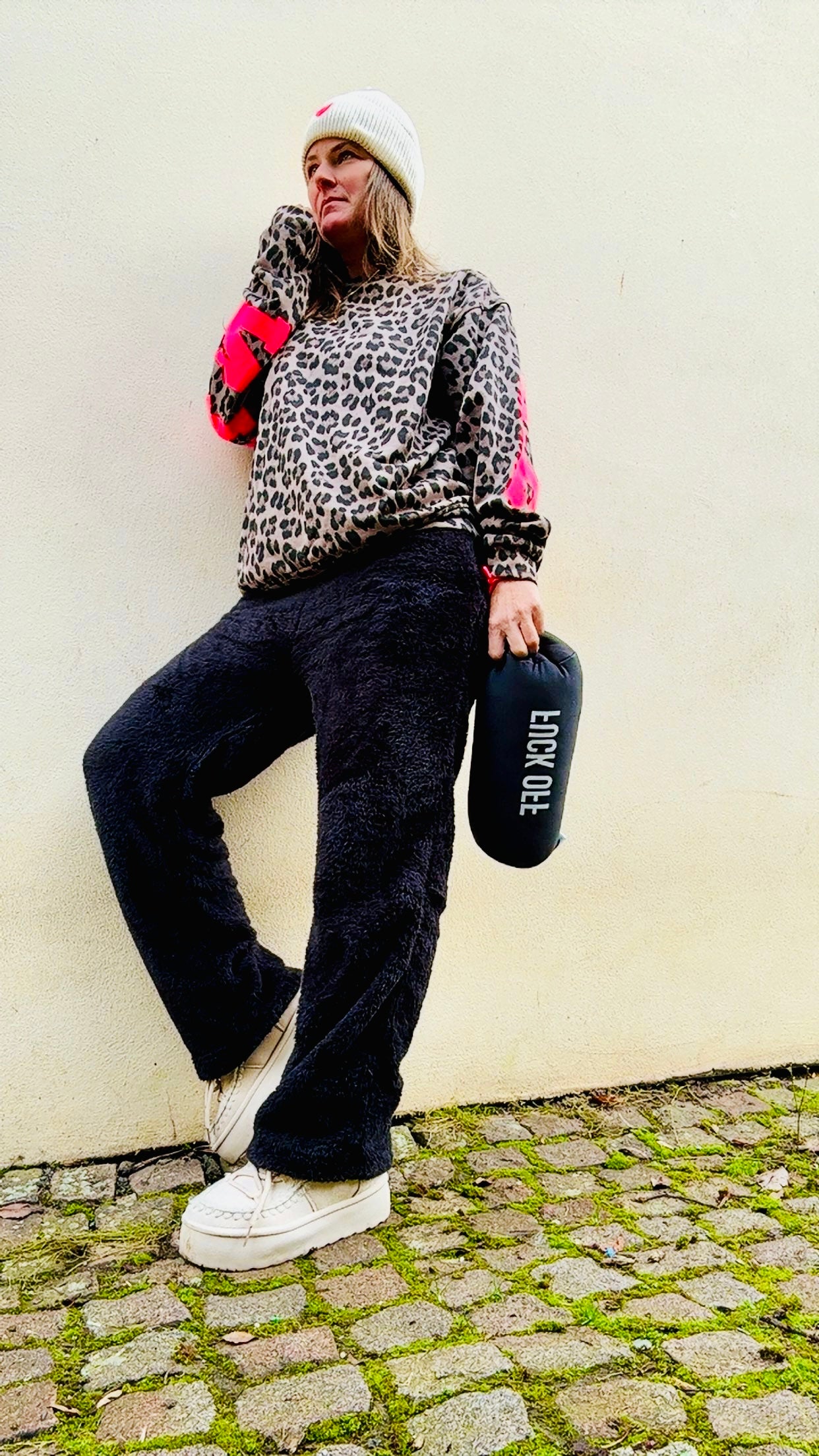 Kissen FUCK OFF Nackenrolle