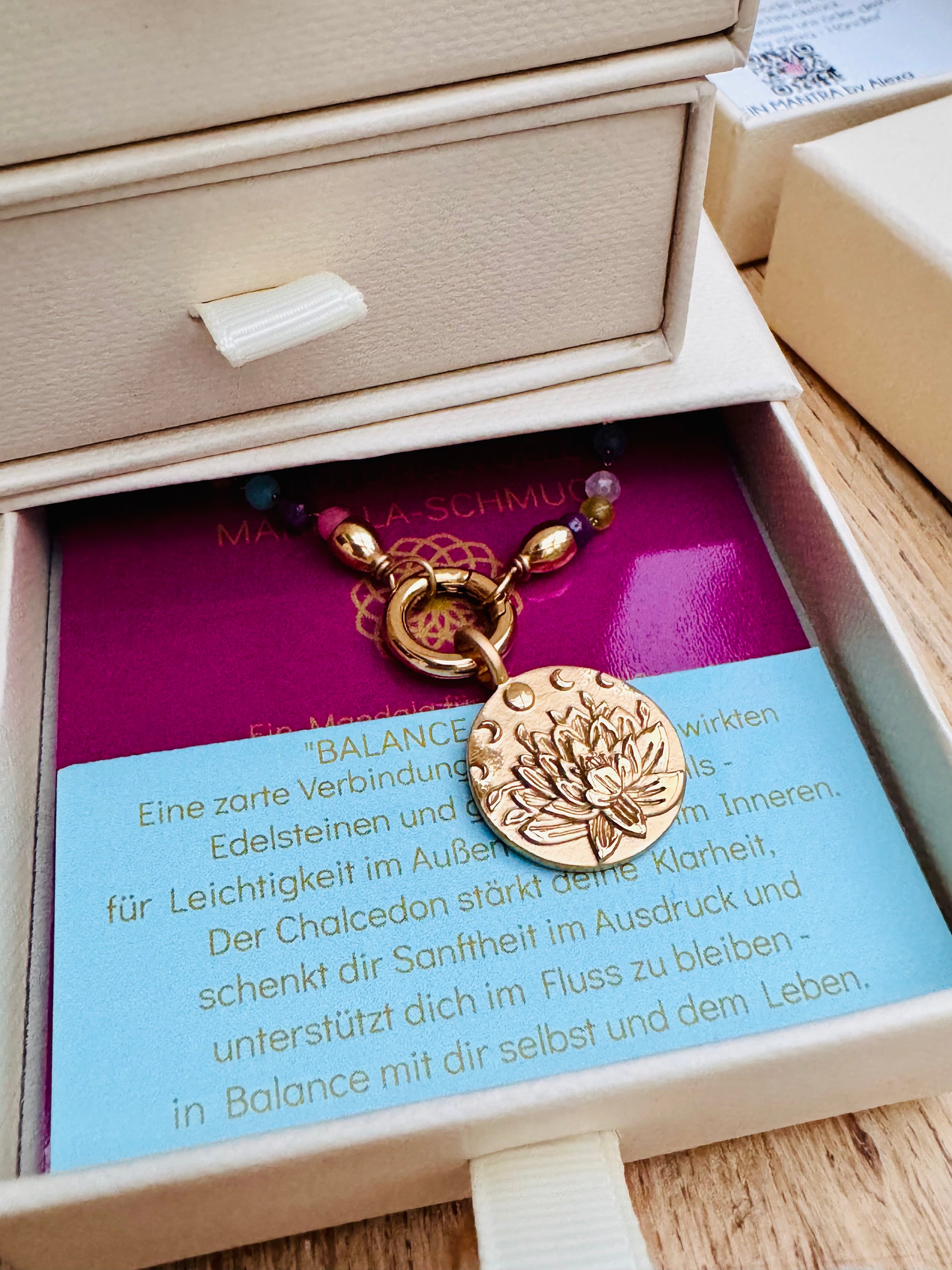 Kette „ich vertraue“