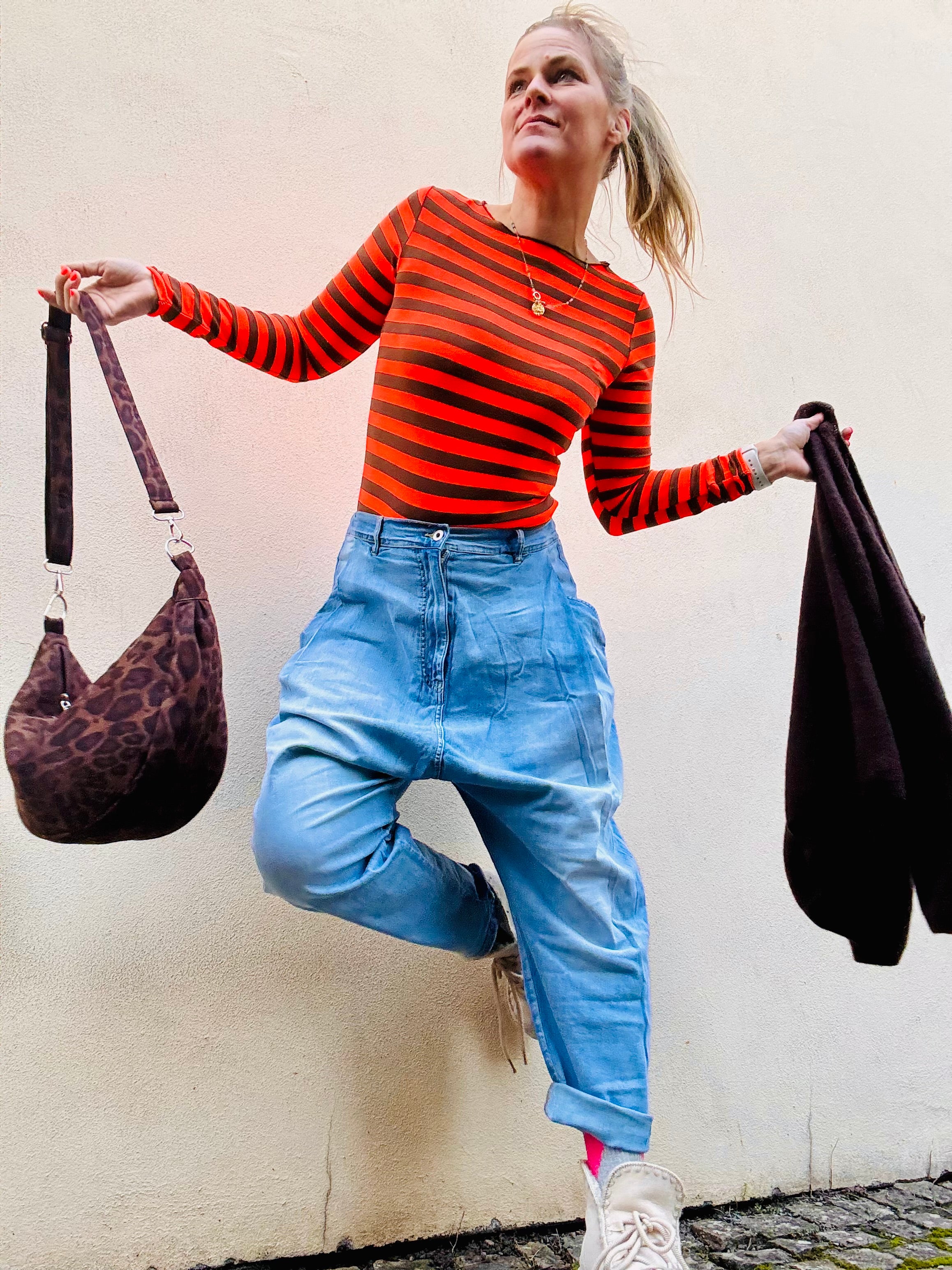 Leo Crossbody Bag