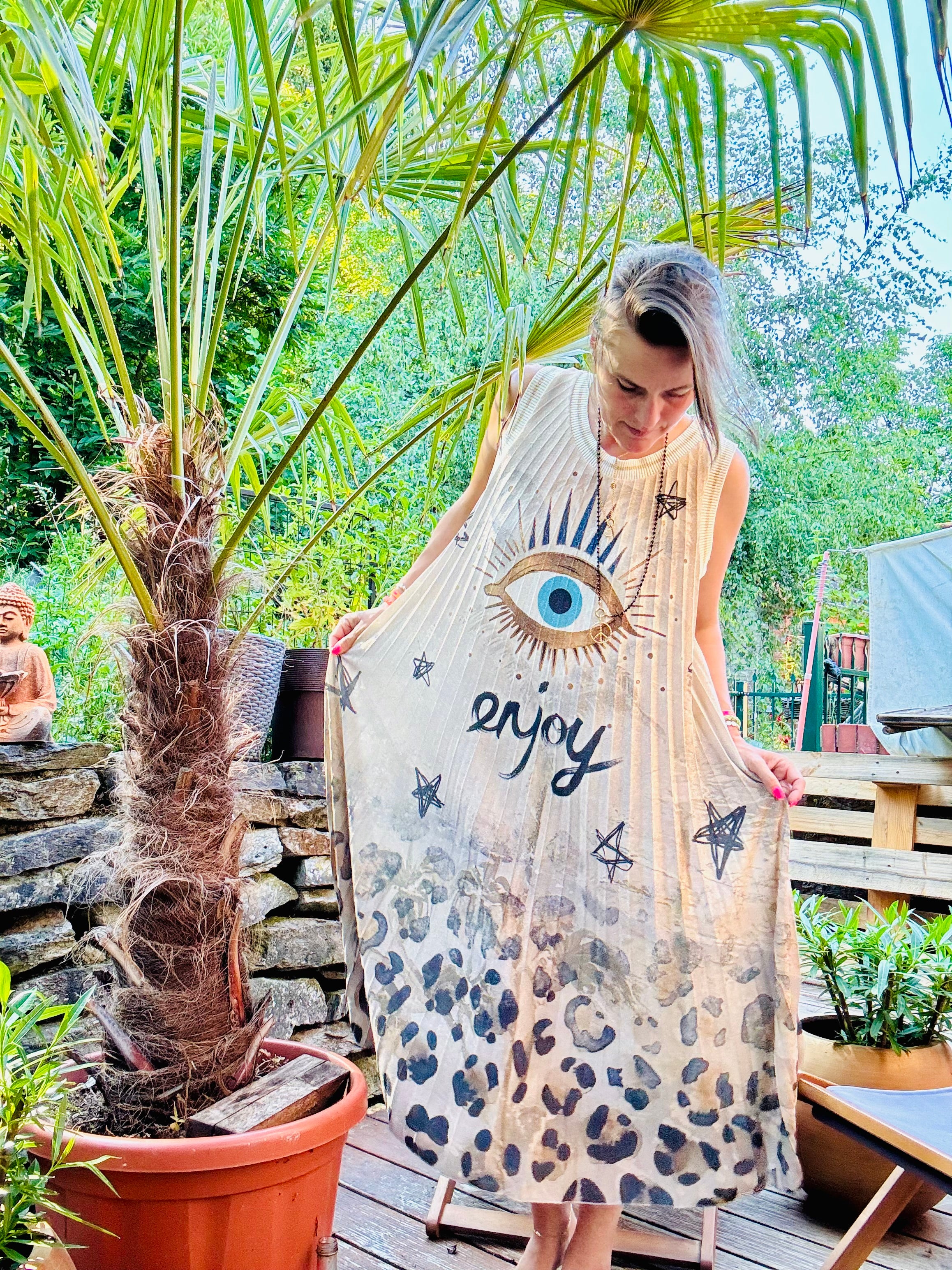 Kleid enjoy schützendes Auge